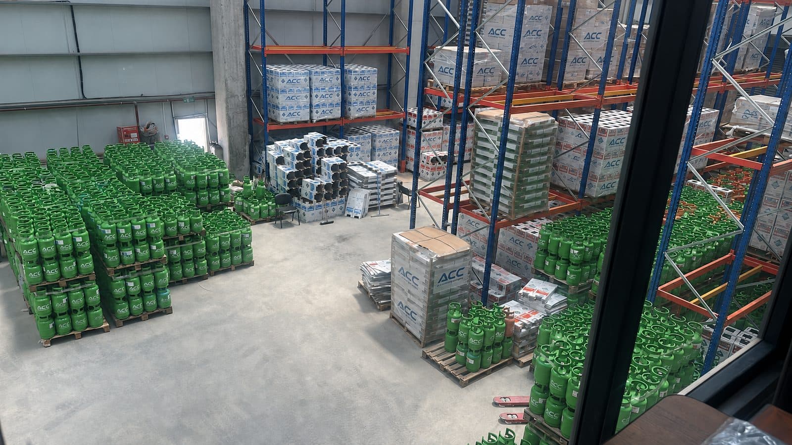 ACC warehouse stock with refrigerant cylinders
